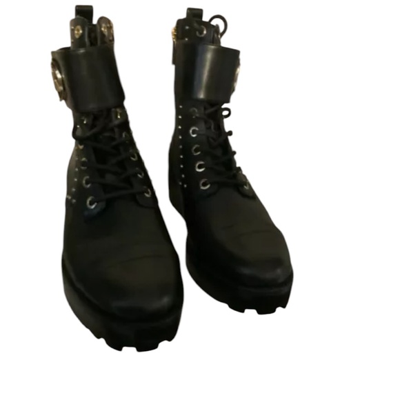 MICHAEL KORS TATUM ICONIC Black Gold Studded COMBAT BIKER BOOTS. Sz 7.5 - Picture 4 of 8